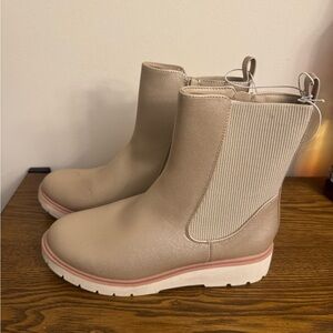 NEW Girls' Art Class Laurel Chelsea Boots